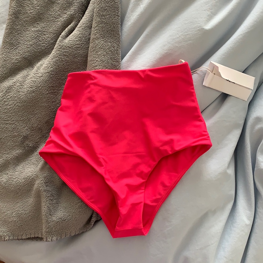 Mikoh lami bottoms